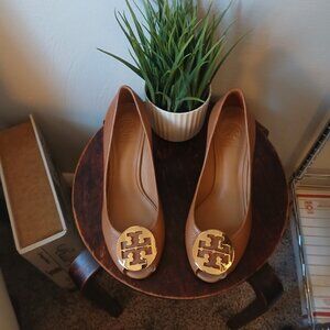TORY BURCH leather shoes Size 8